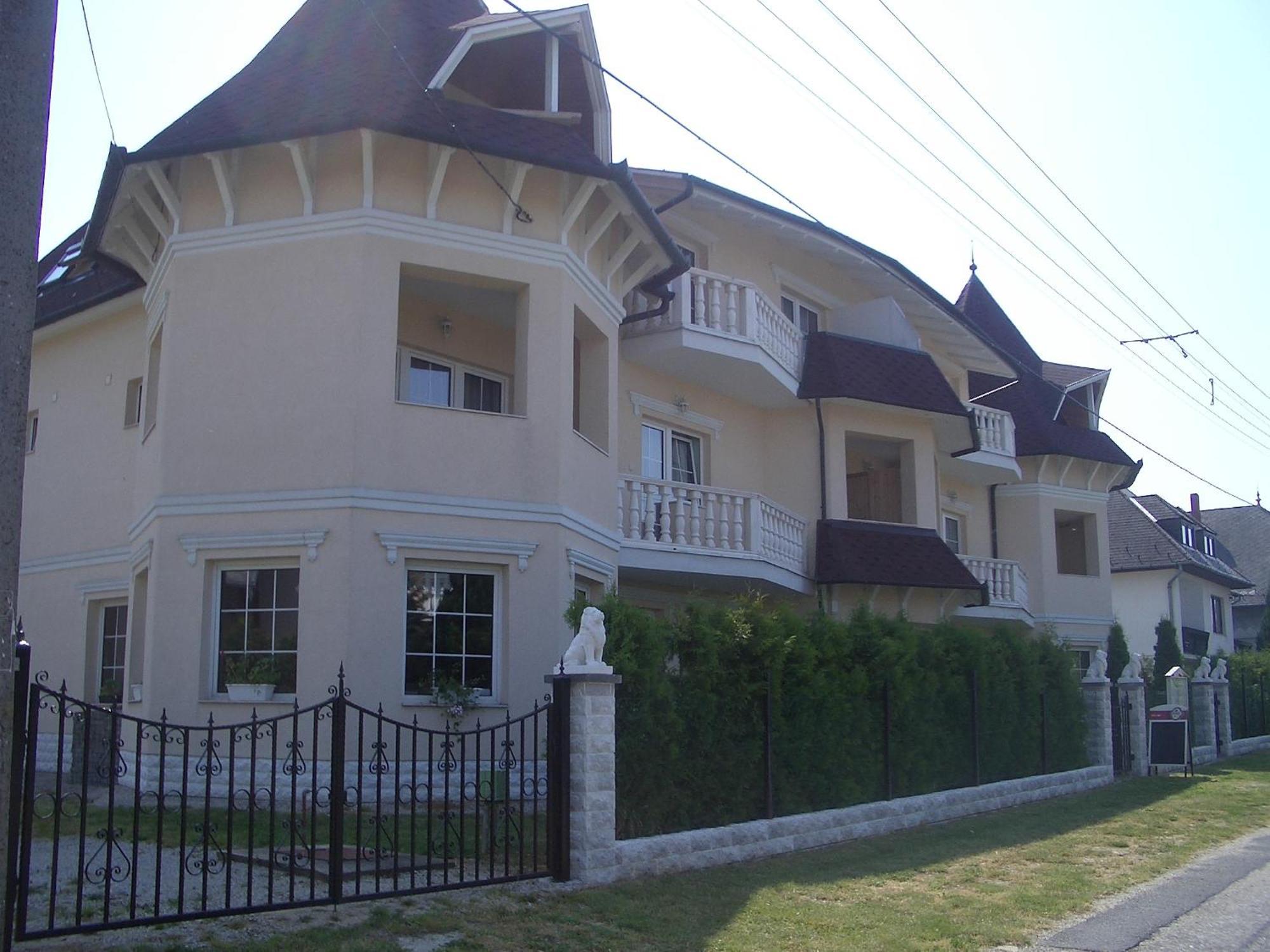 Hegyi Villa Heviz Luaran gambar