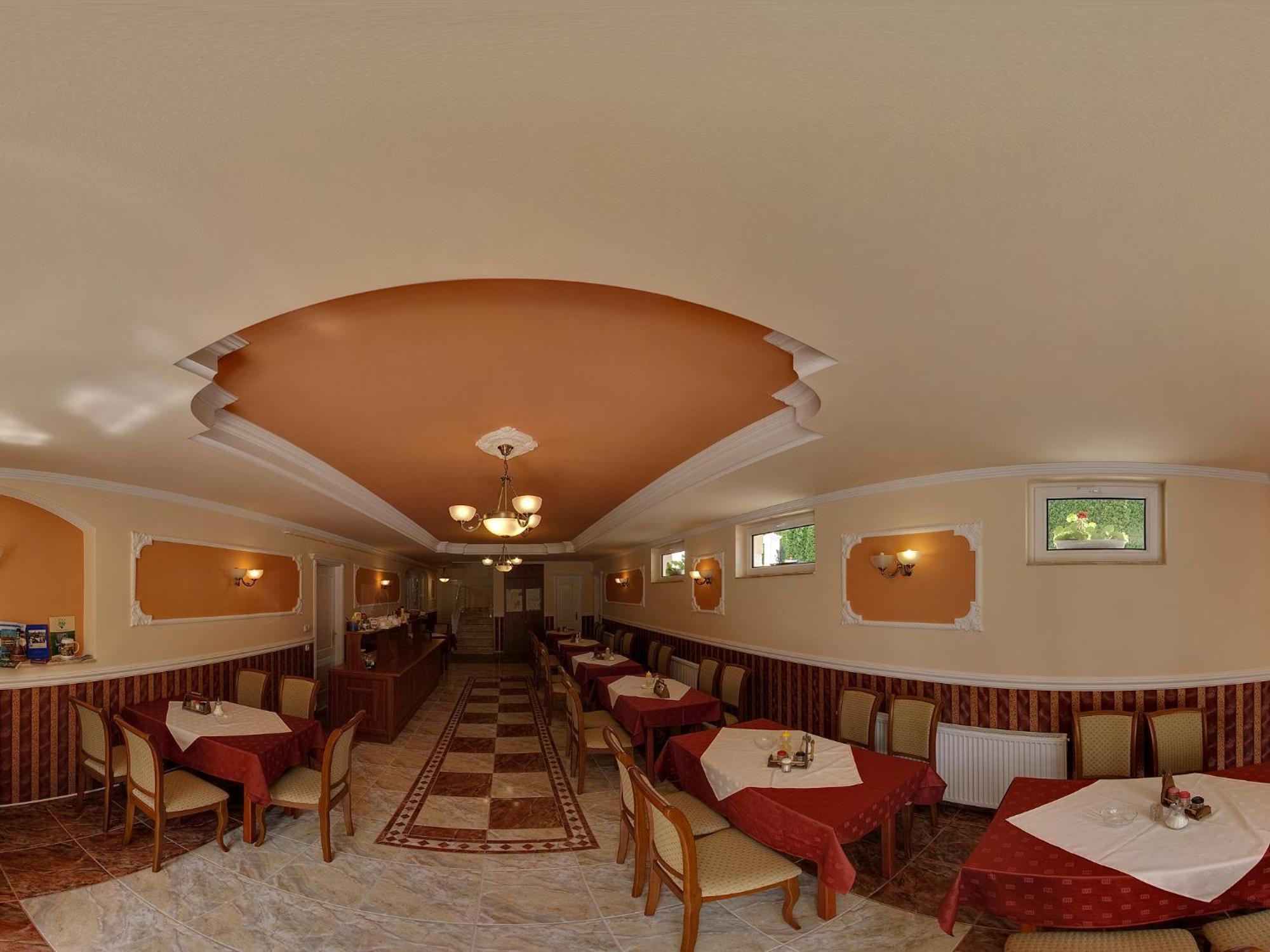 Hegyi Villa Heviz Luaran gambar